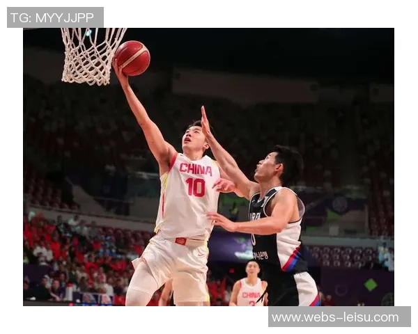 中国男篮明星队对决国际强队展现篮球魅力与团队精神