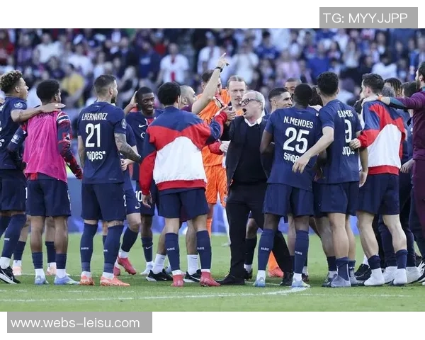 巴黎与斯特拉斯堡2019年精彩对决回顾及赛季表现分析